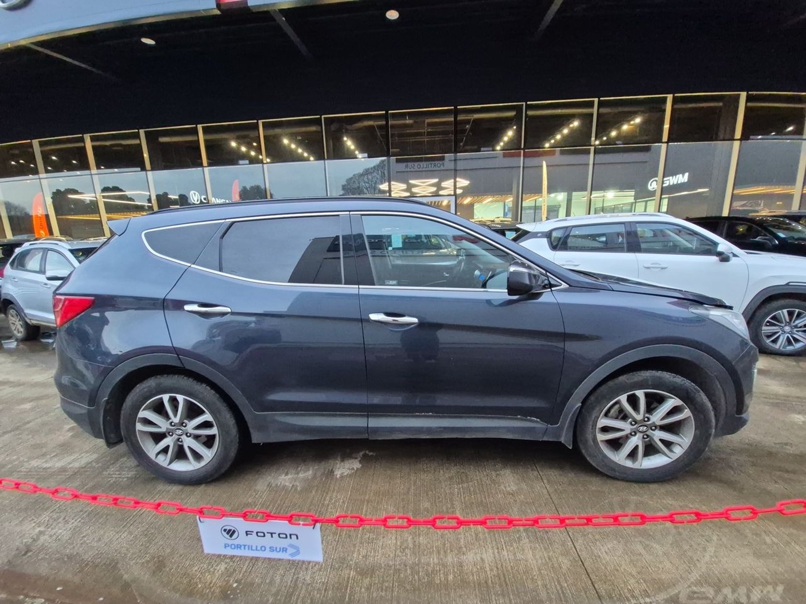 HYUNDAI SANTA FE 2014 - Imagen 9 de 15