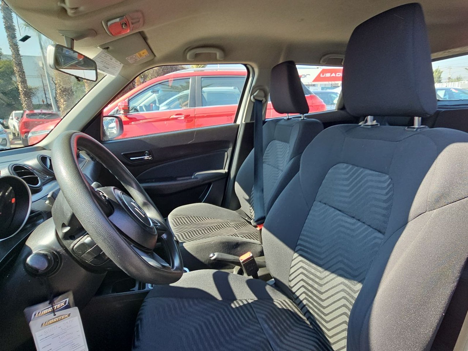 Suzuki SWIFT 2023 - Imagen 14 de 15