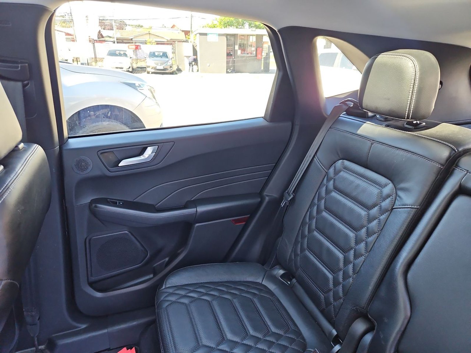 FORD ESCAPE 2024 - Imagen 11 de 15