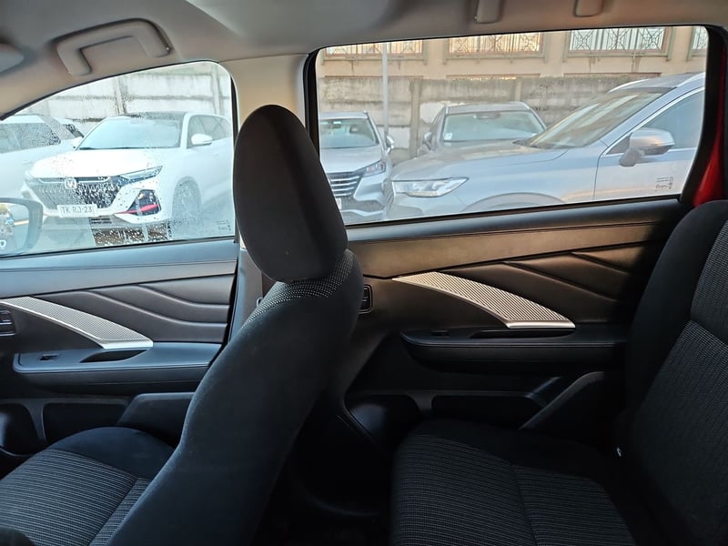 Mitsubishi XPANDER 2024 - Imagen 10 de 15