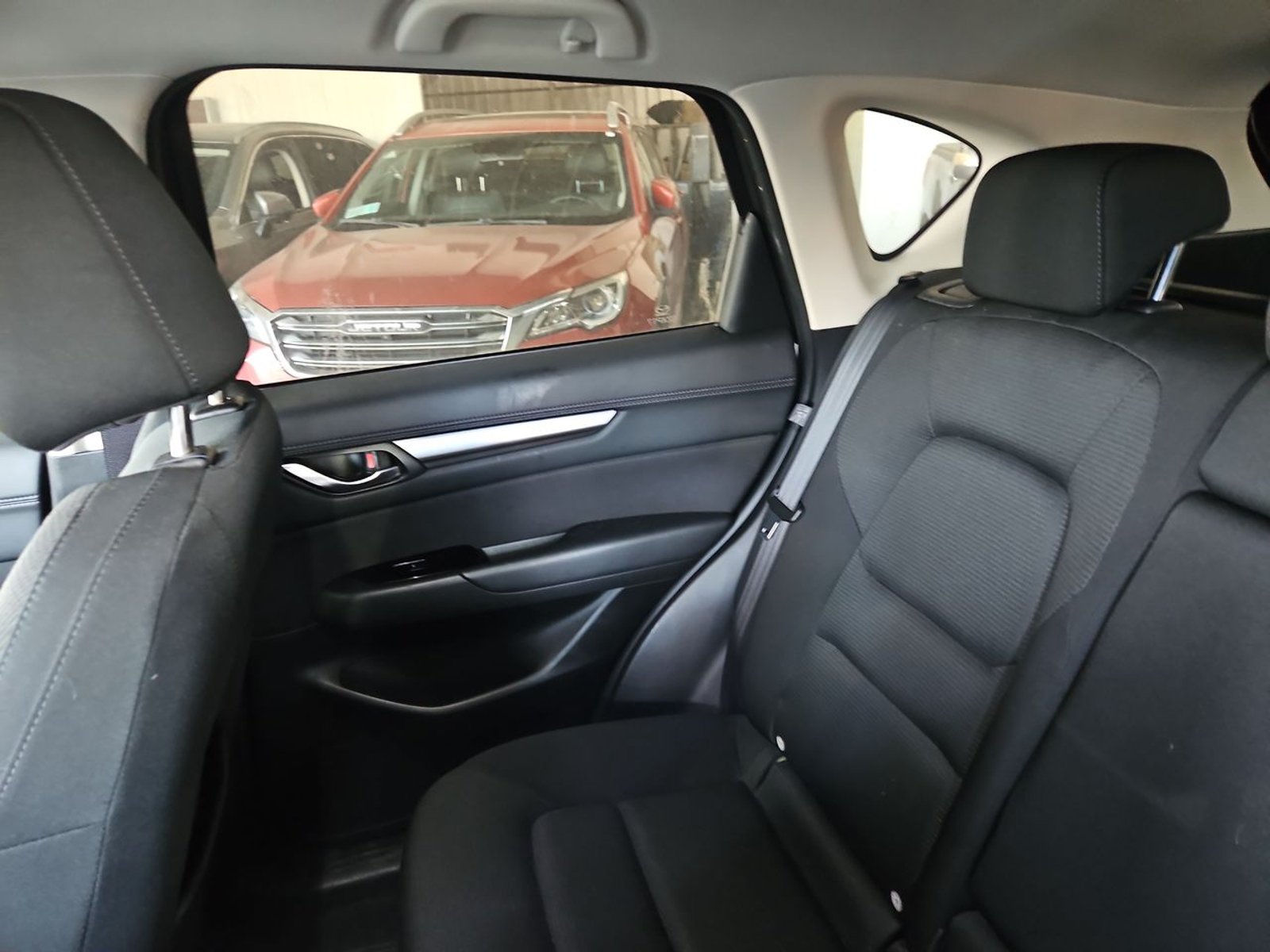 MAZDA CX-5 2023 - Imagen 11 de 15