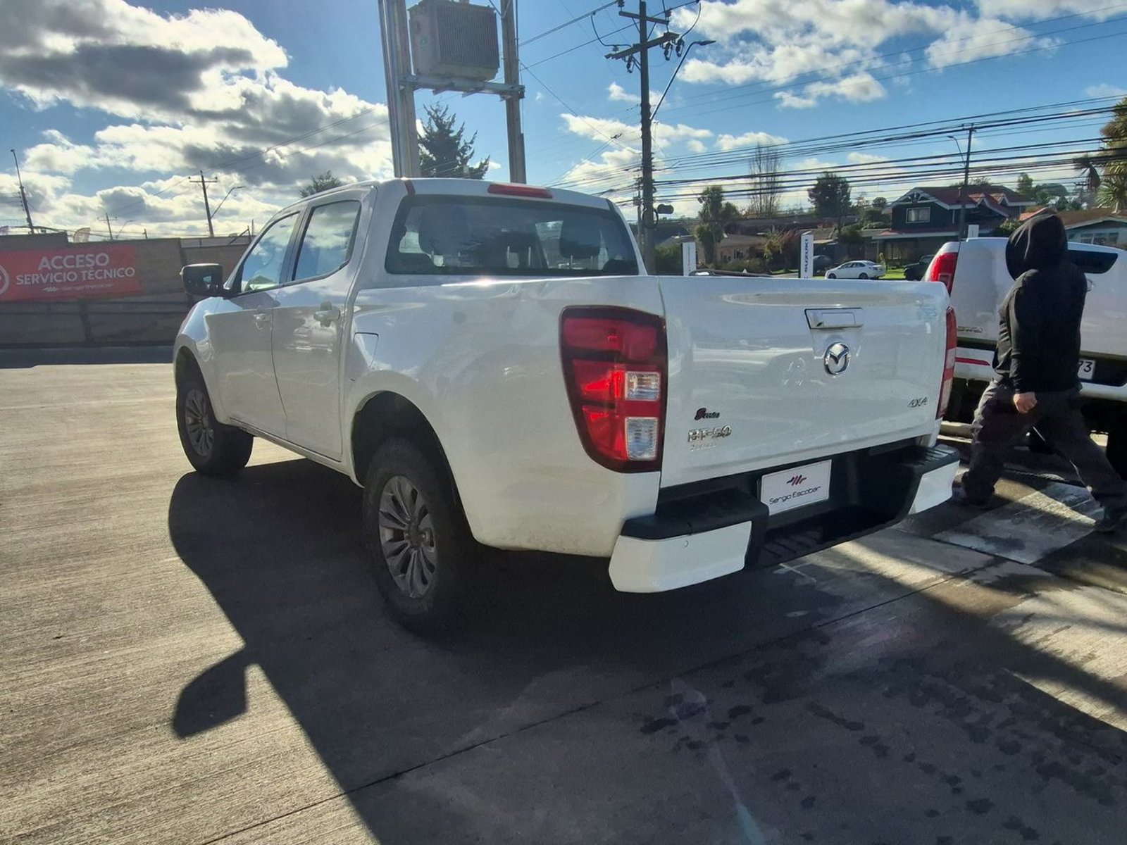 MAZDA BT-50 2024 - Imagen 6 de 15