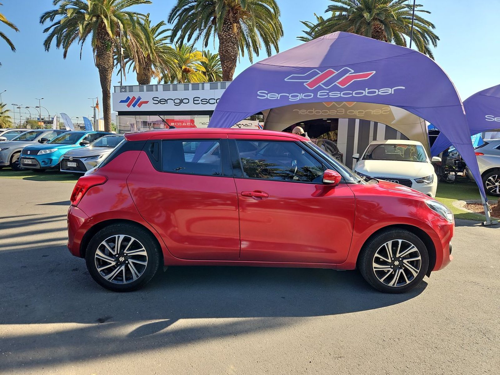 SUZUKI SWIFT 2022 - Imagen 9 de 15
