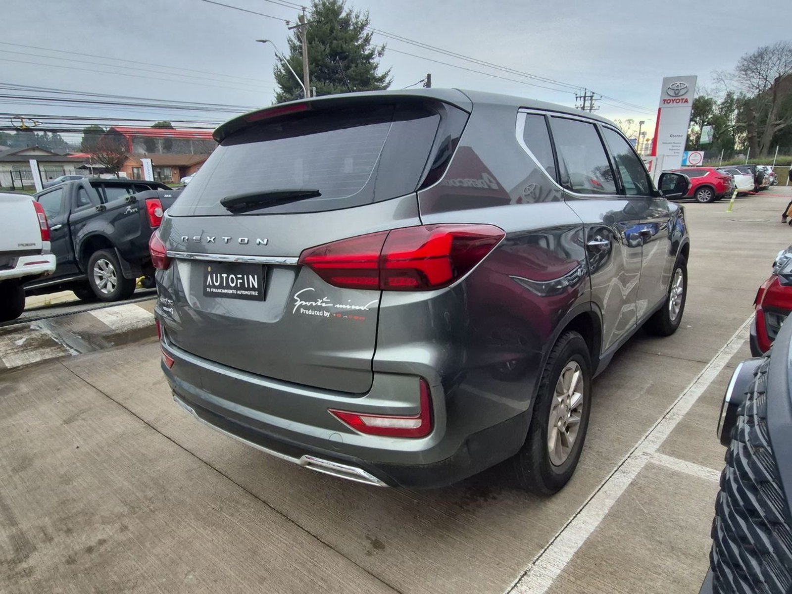 SsangYong REXTON 2023 - Imagen 8 de 15