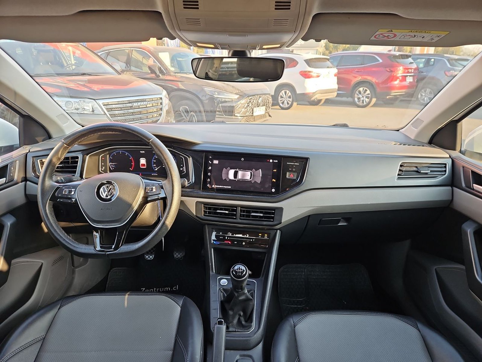 VOLKSWAGEN POLO 2023 - Imagen 10 de 15