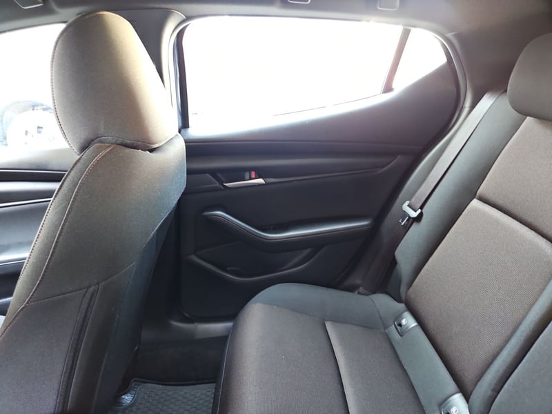 Mazda 3 2024 - Imagen 10 de 15