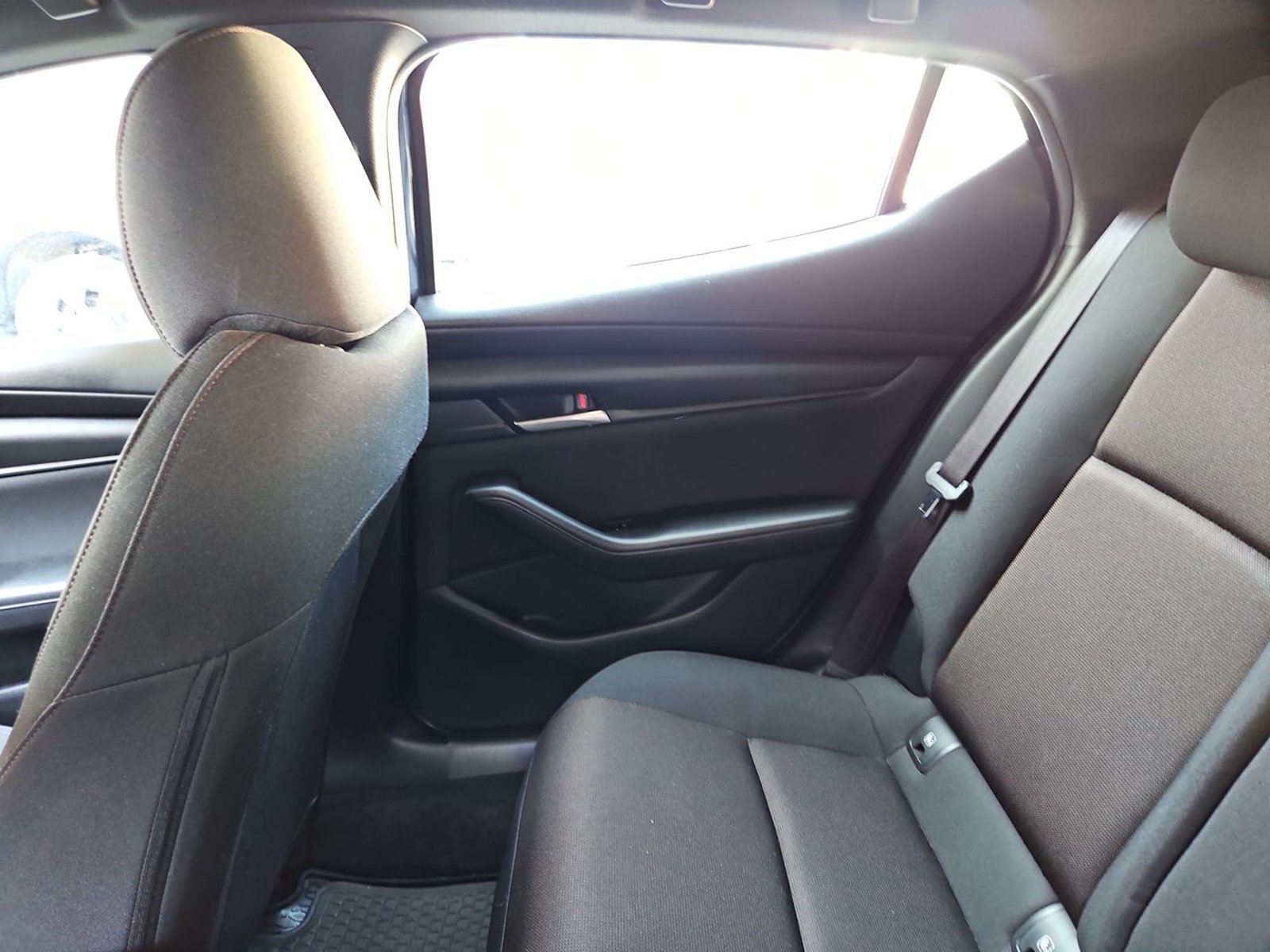 Mazda 3 2024 - Imagen 10 de 15