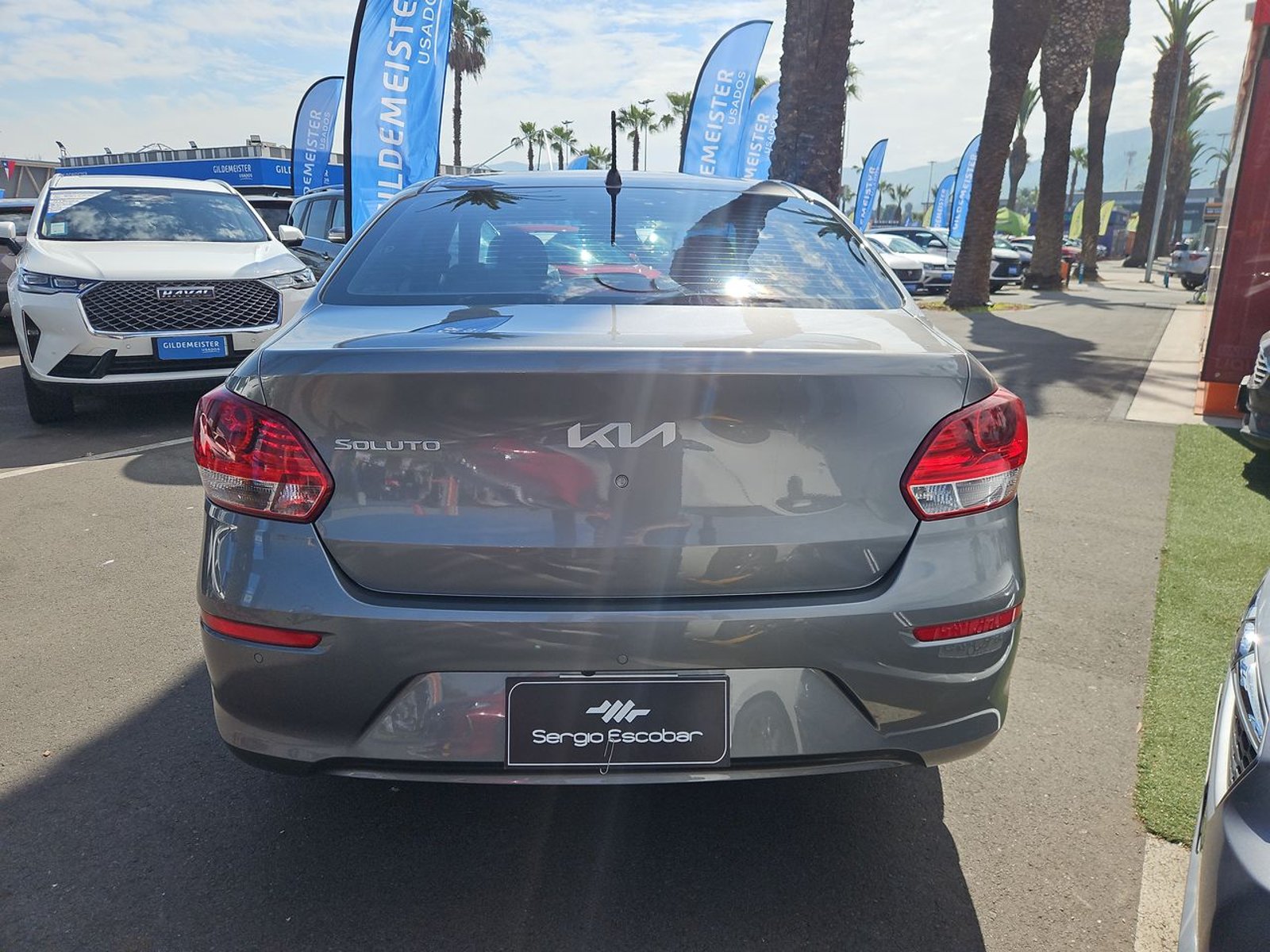 Kia SOLUTO 2025 - Imagen 7 de 15