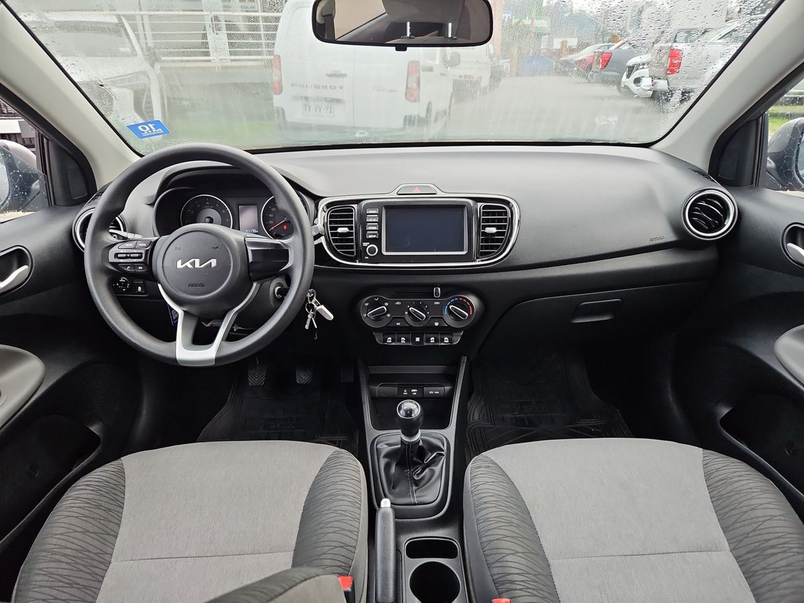 KIA SOLUTO 2024 - Imagen 15 de 15