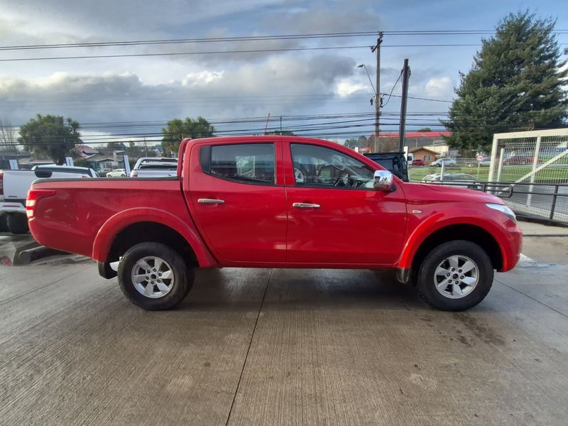 Mitsubishi L200 2019 - Imagen 9 de 15