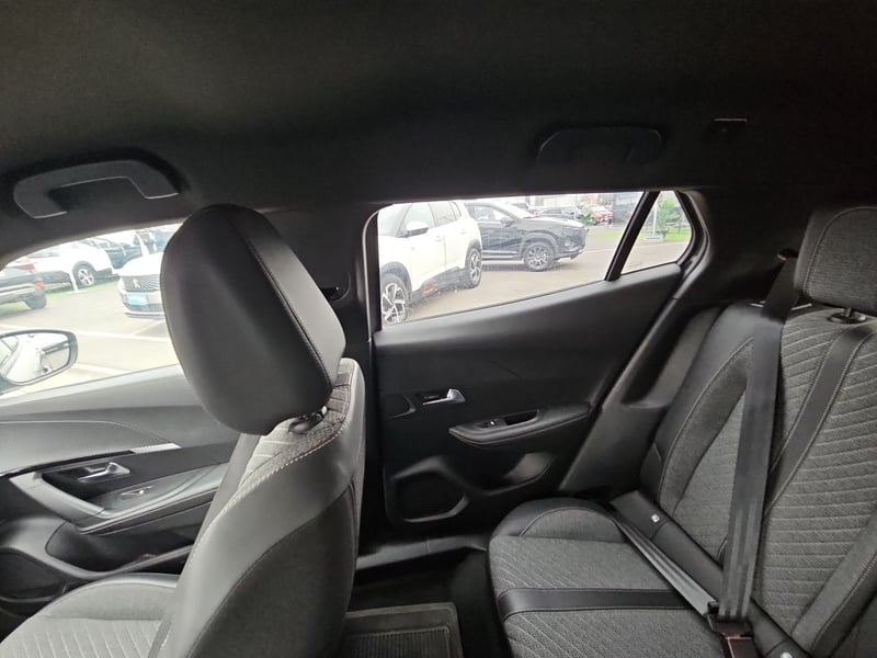 Peugeot 2008 2024 - Imagen 12 de 15