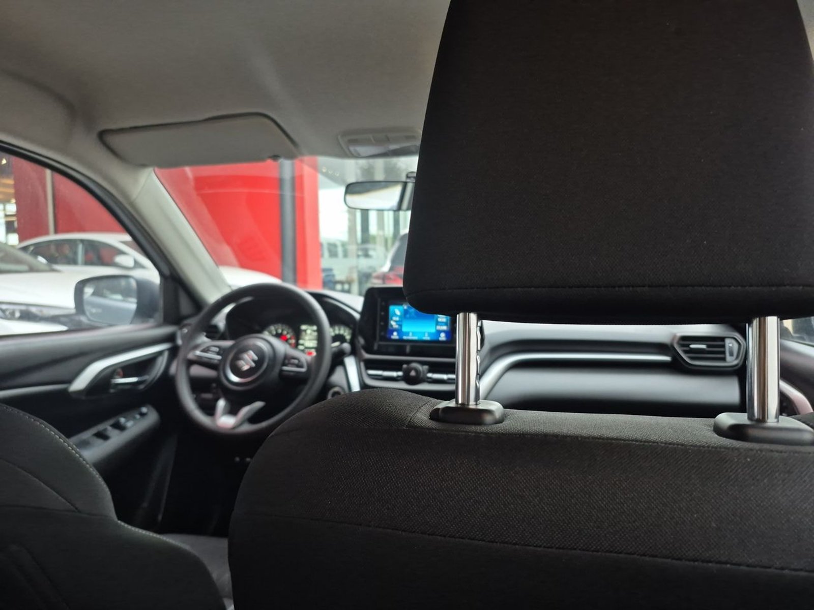 Suzuki GRAND VITARA 2025 - Imagen 12 de 15