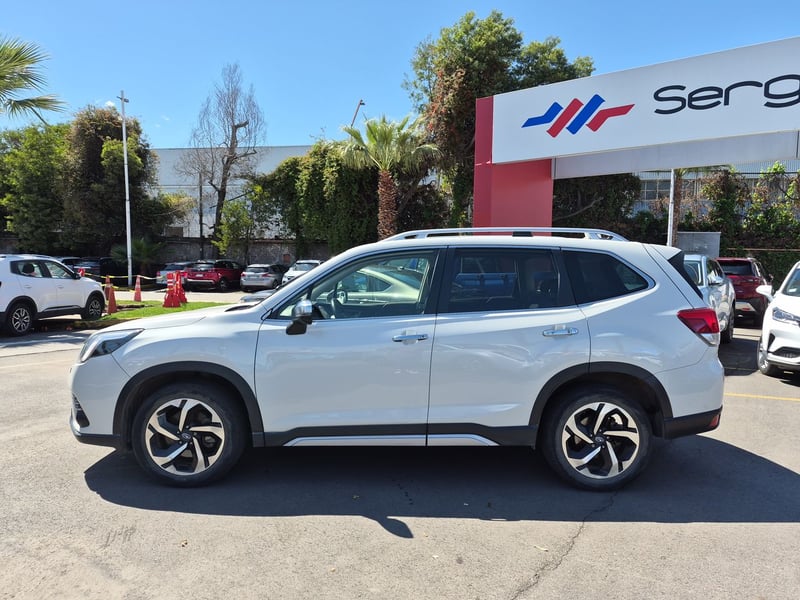 Subaru FORESTER 2023 - Imagen 5 de 15
