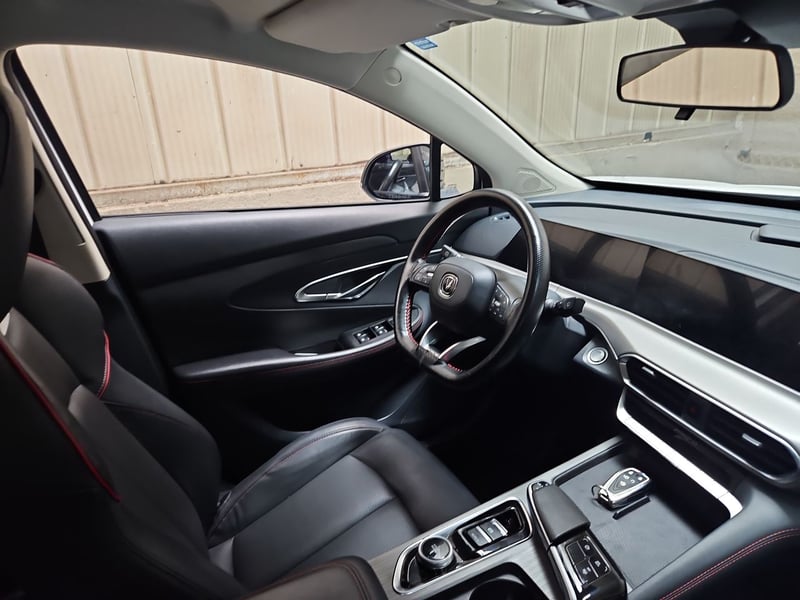 Changan UNI-T 2024 - Imagen 15 de 15