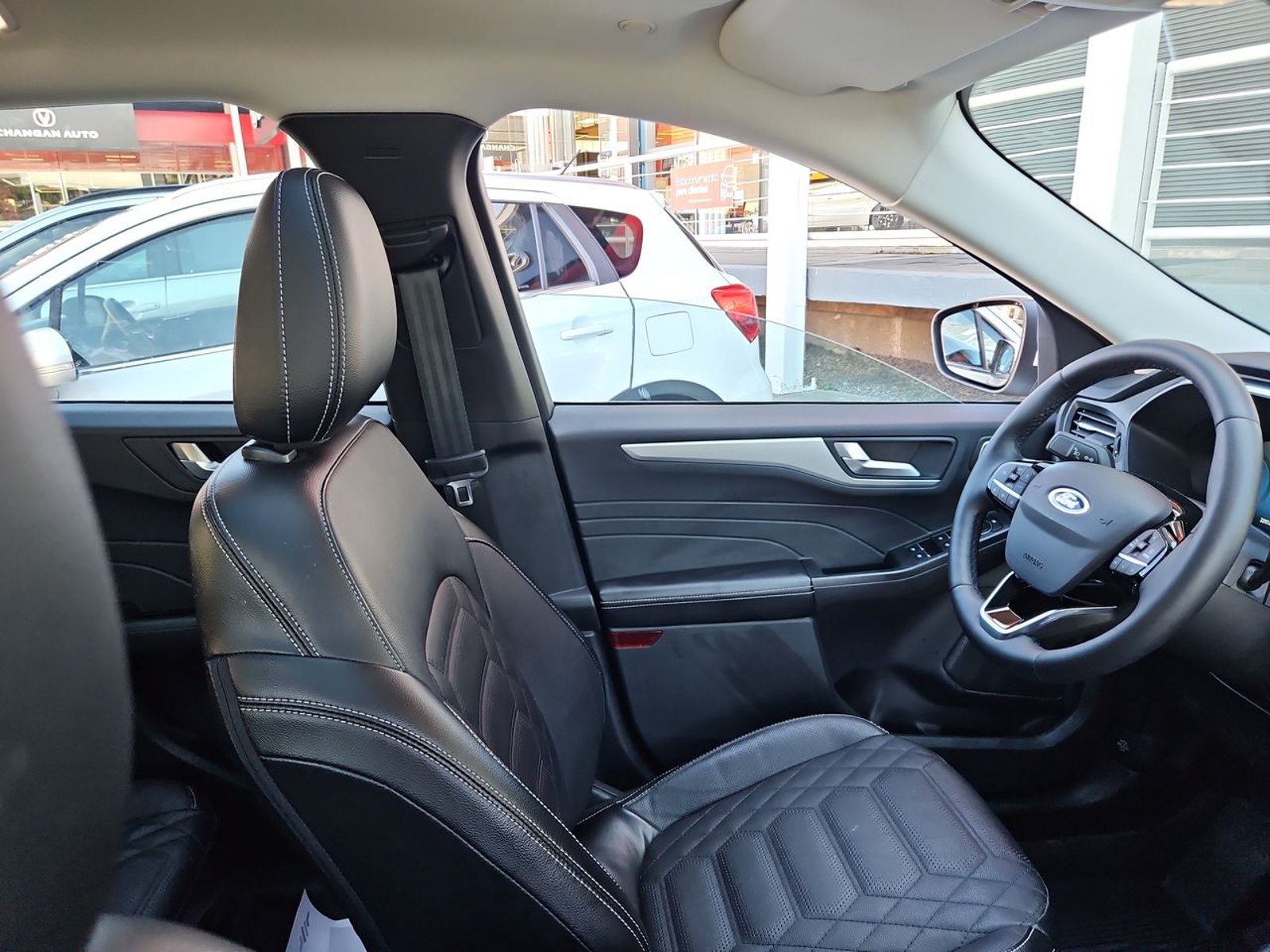 FORD ESCAPE 2024 - Imagen 14 de 15