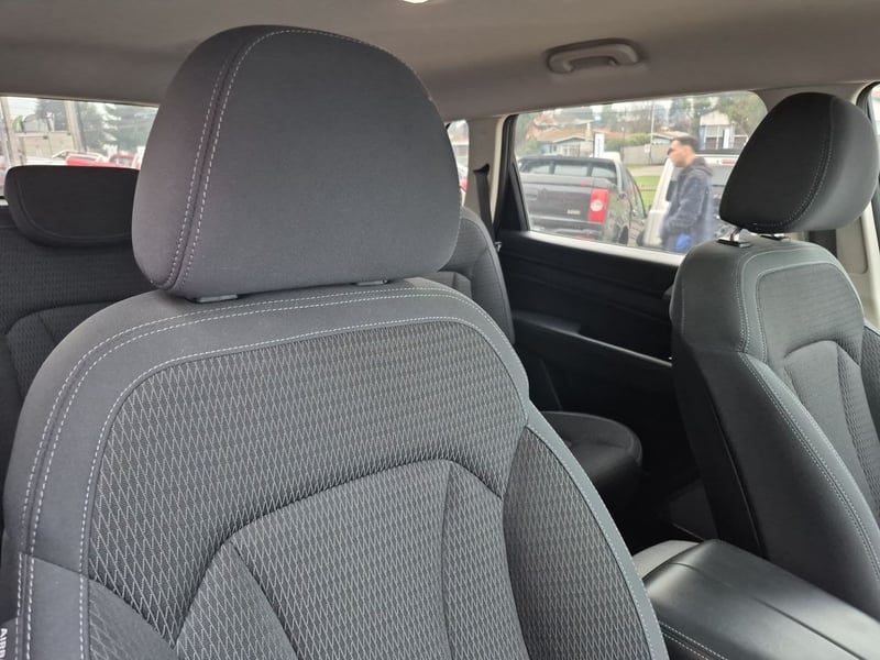 SsangYong REXTON 2023 - Imagen 11 de 15