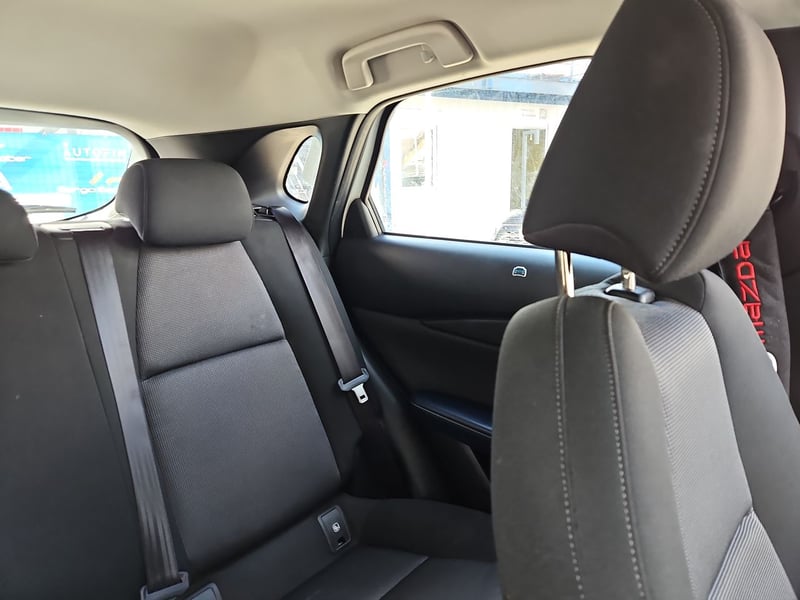 Mazda CX-30 2022 - Imagen 13 de 15