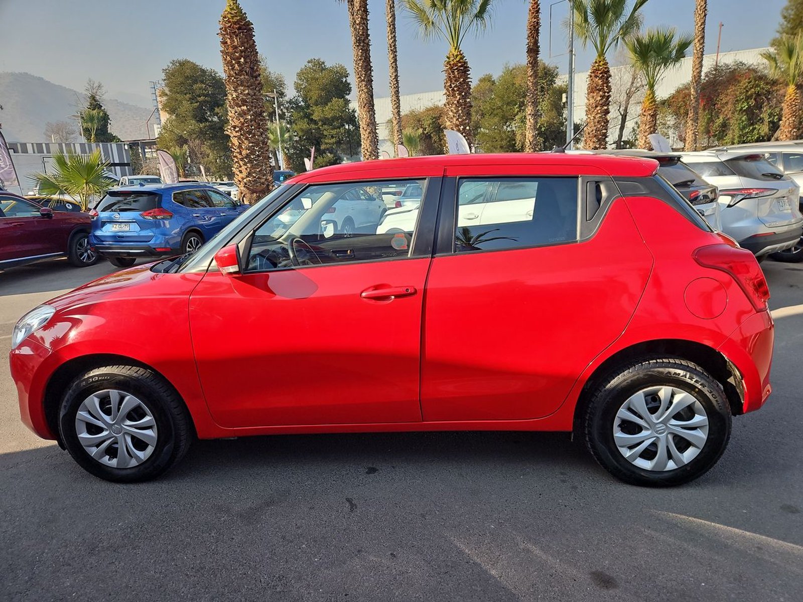 Suzuki SWIFT 2023 - Foto 5 de 15