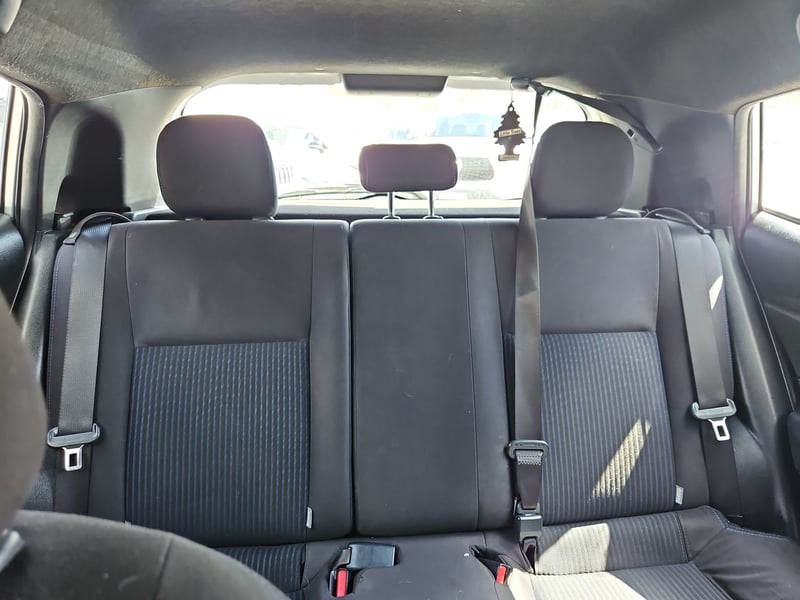 Toyota YARIS 2018 - Imagen 12 de 15