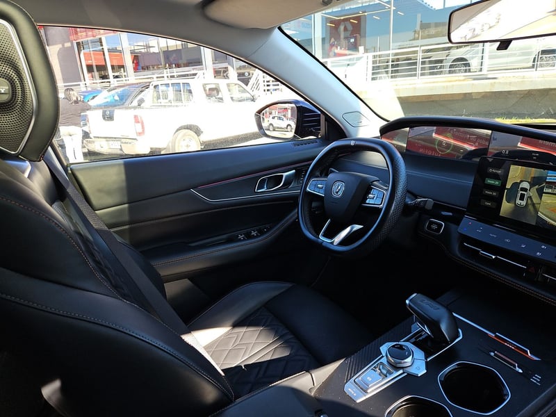 Changan UNI-K 2025 - Imagen 15 de 15