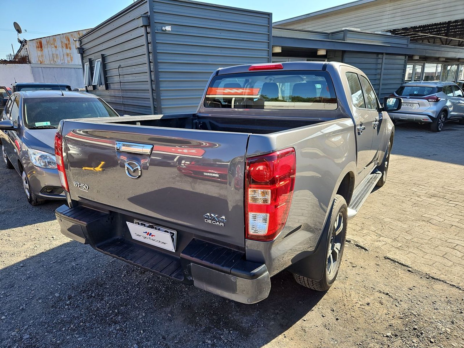 MAZDA BT-50 2022 - Imagen 6 de 15