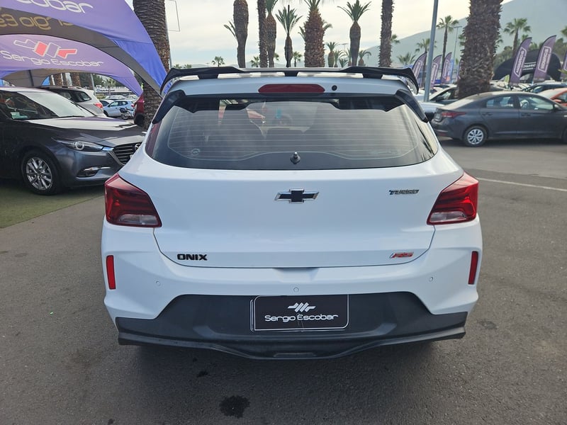 Chevrolet ONIX 2021 - Imagen 7 de 15