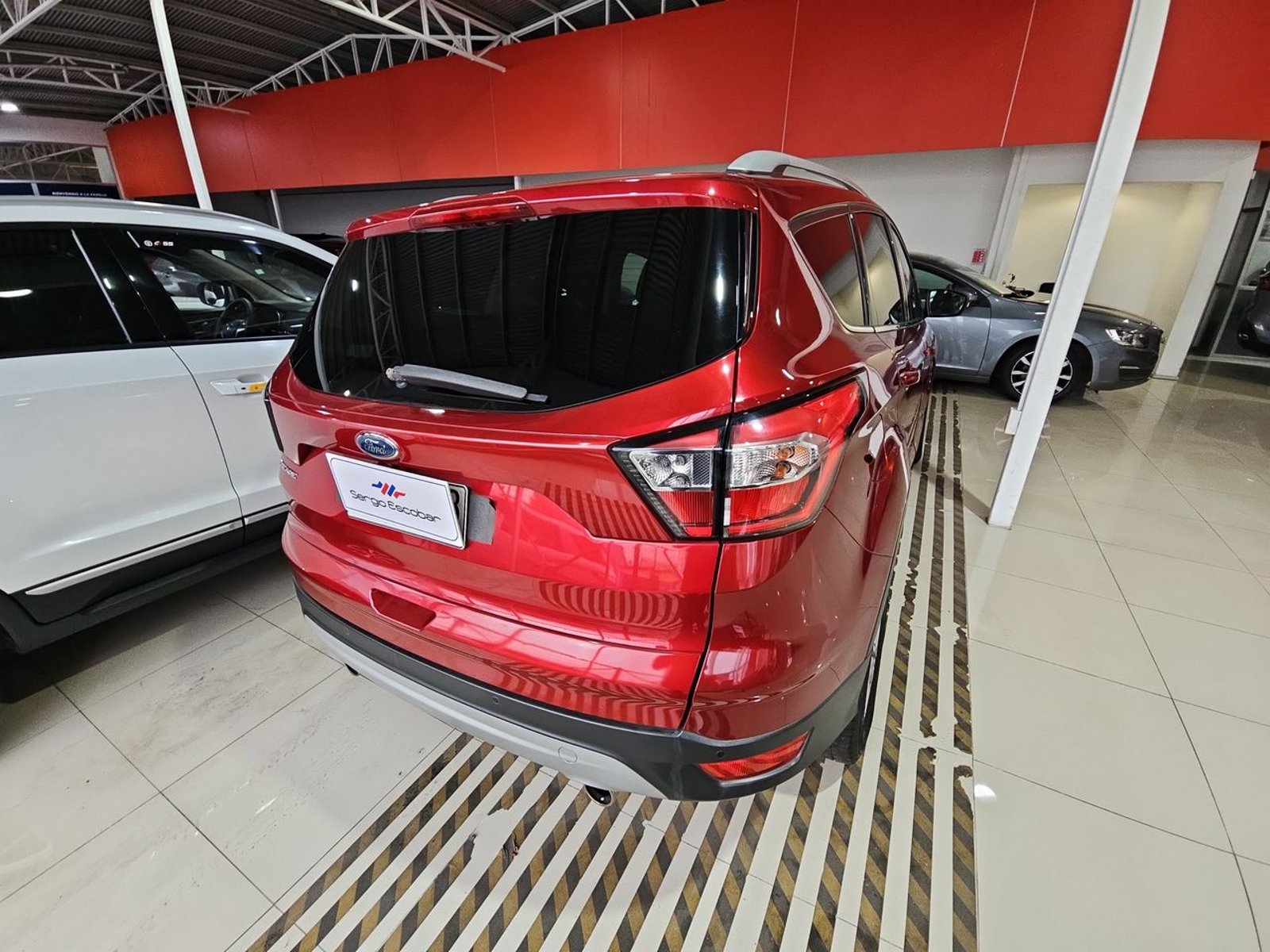 Ford ESCAPE 2018 - Imagen 6 de 15