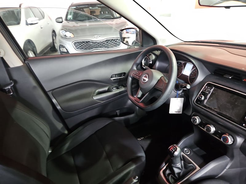 Nissan KICKS 2024 - Imagen 15 de 15