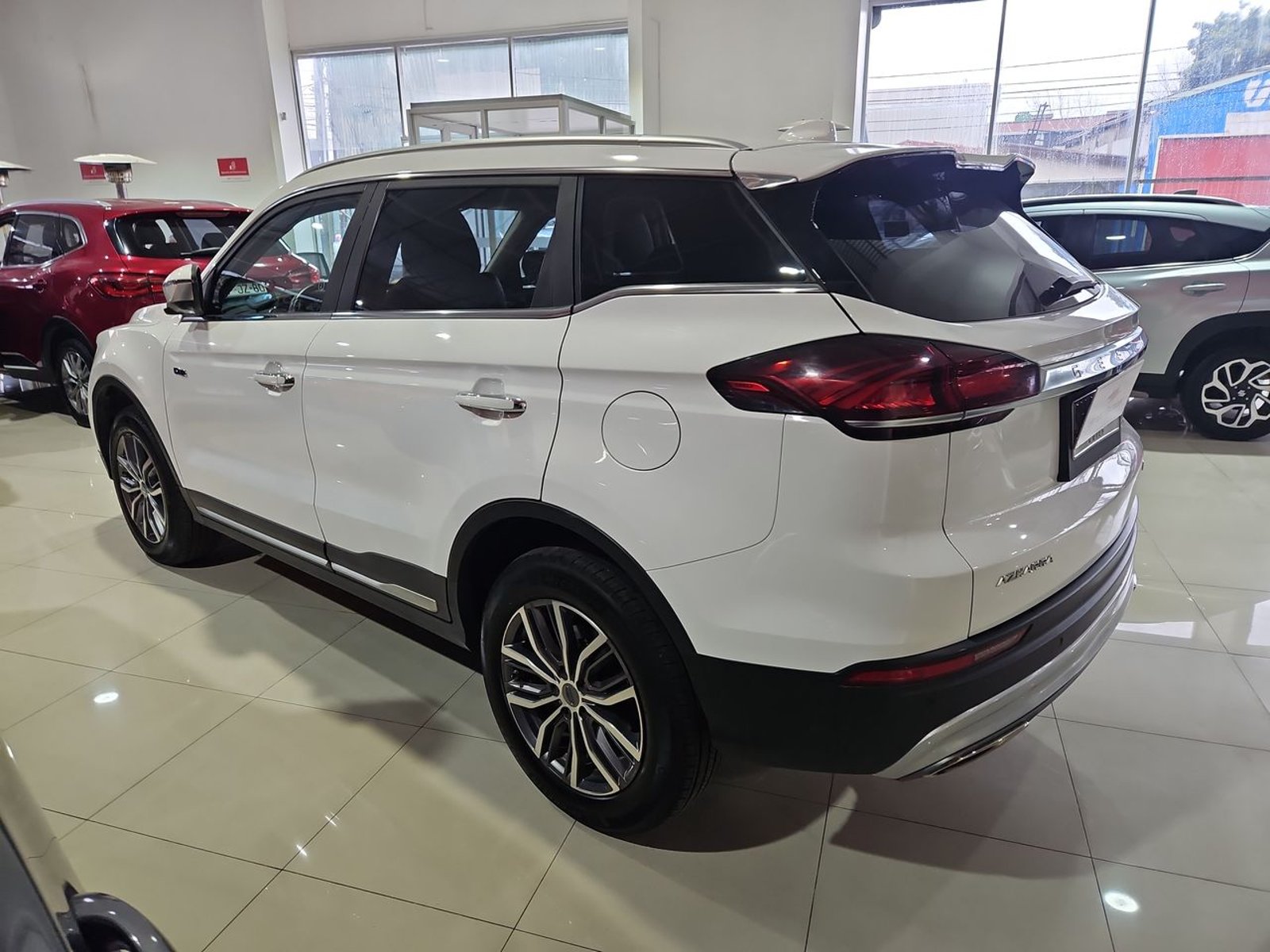 Geely AZKARRA 2023 - Imagen 8 de 15