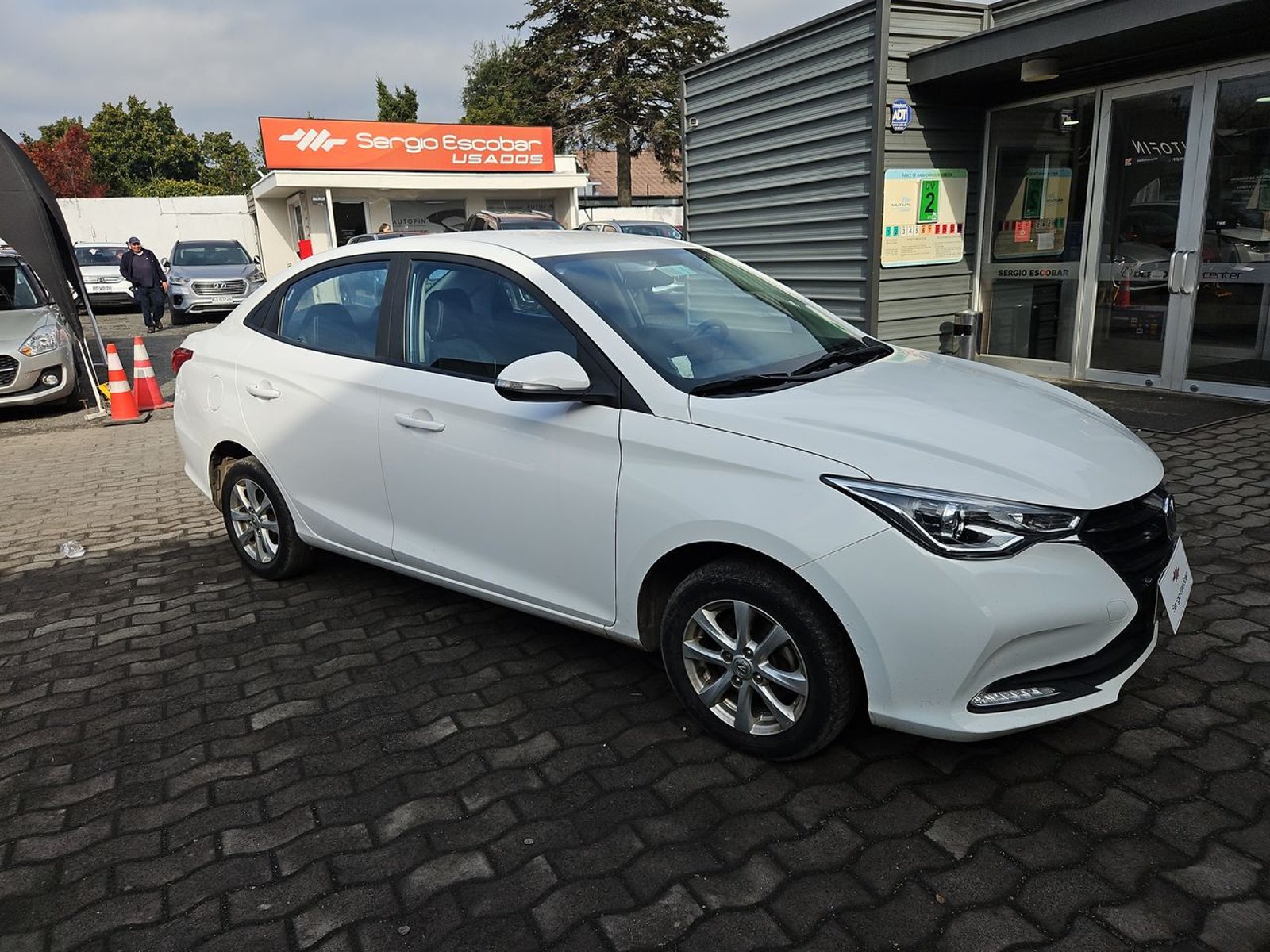 CHANGAN ALSVIN 2021 - Imagen 4 de 15