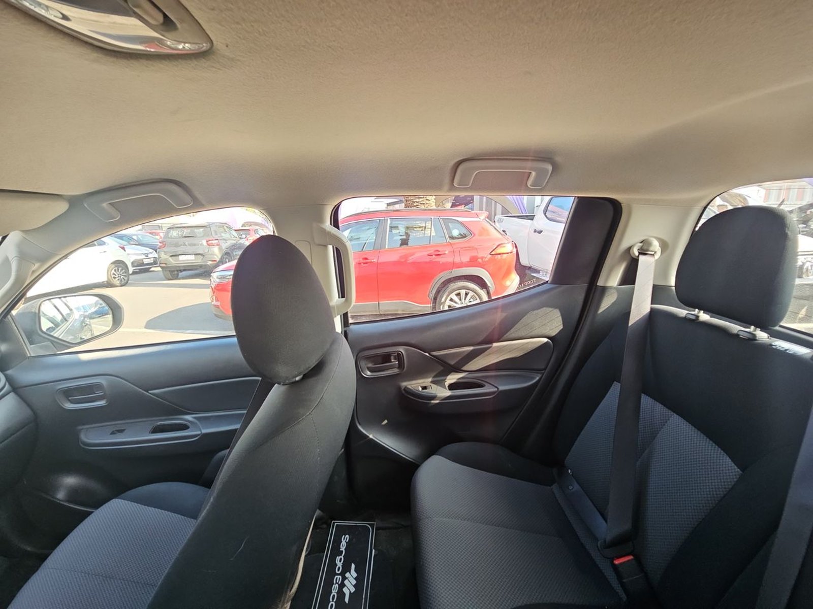 MITSUBISHI L200 2024 - Imagen 12 de 15