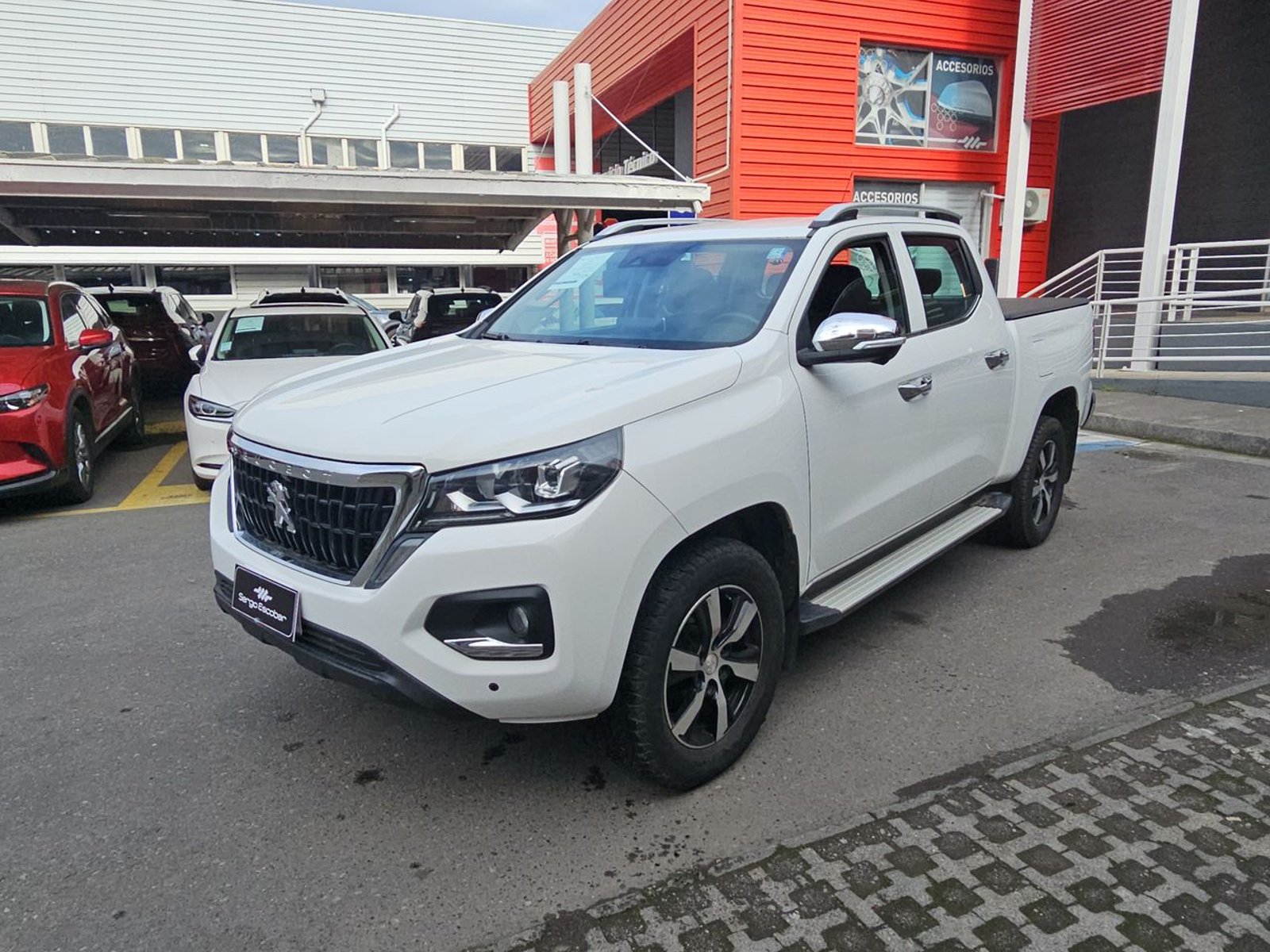 Peugeot LANDTREK 2024 - Foto 2 de 15