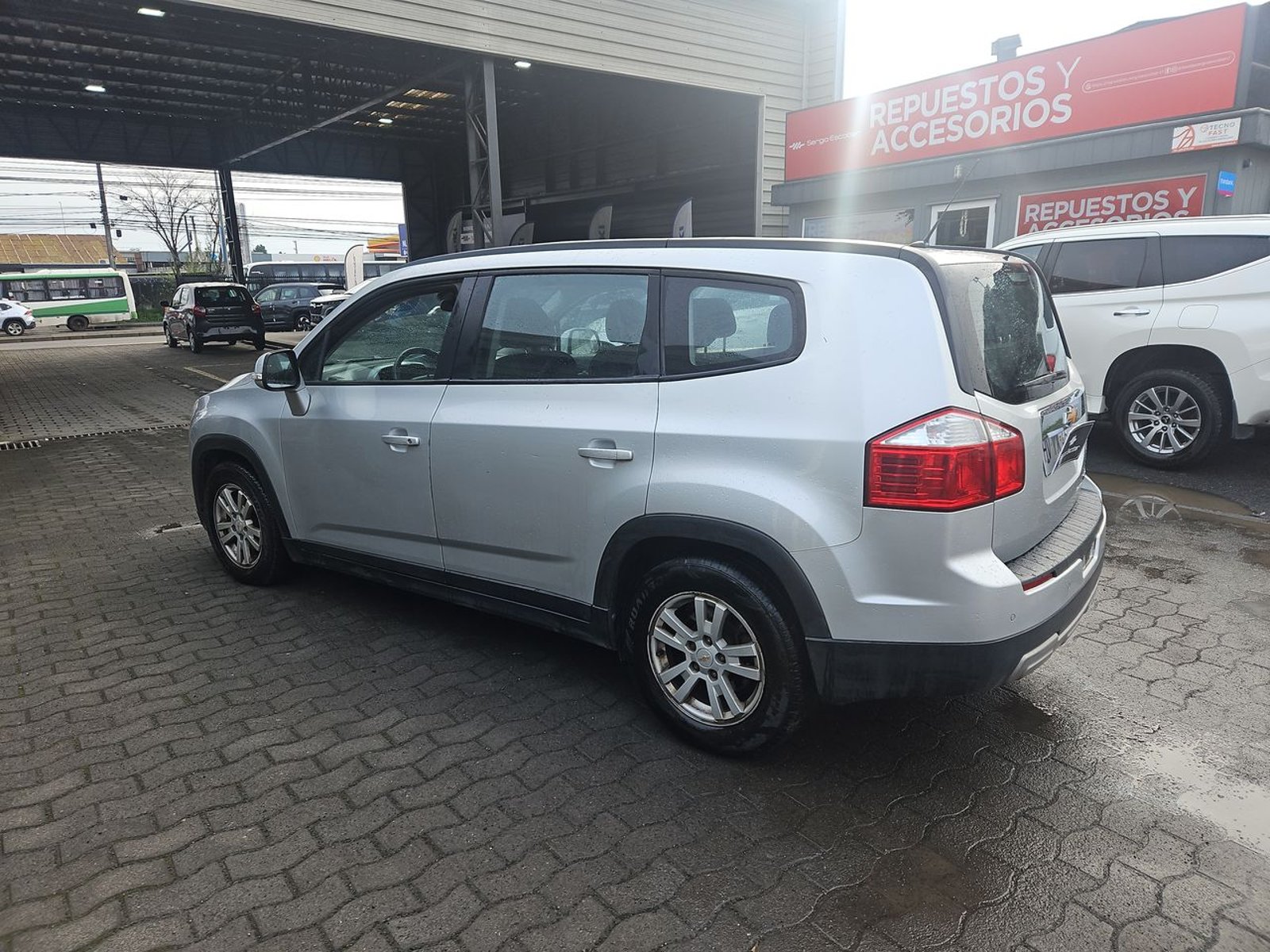 Chevrolet ORLANDO 2016 - Imagen 8 de 15