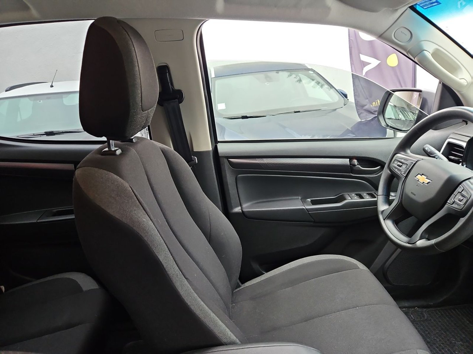 CHEVROLET COLORADO 2025 - Imagen 14 de 15