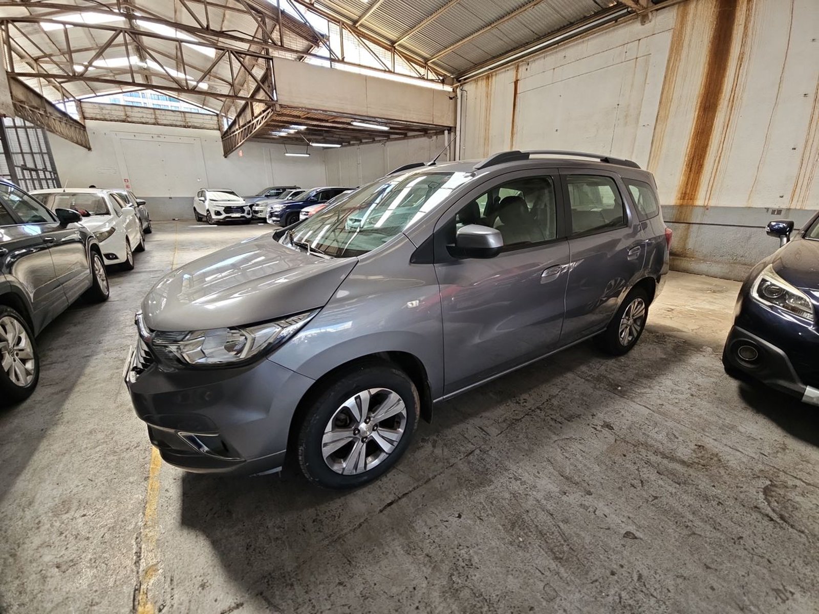 Chevrolet SPIN 2021 - Foto 4 de 15