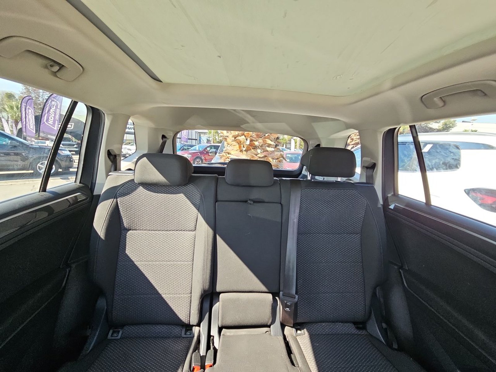 Volkswagen TIGUAN 2019 - Imagen 14 de 15