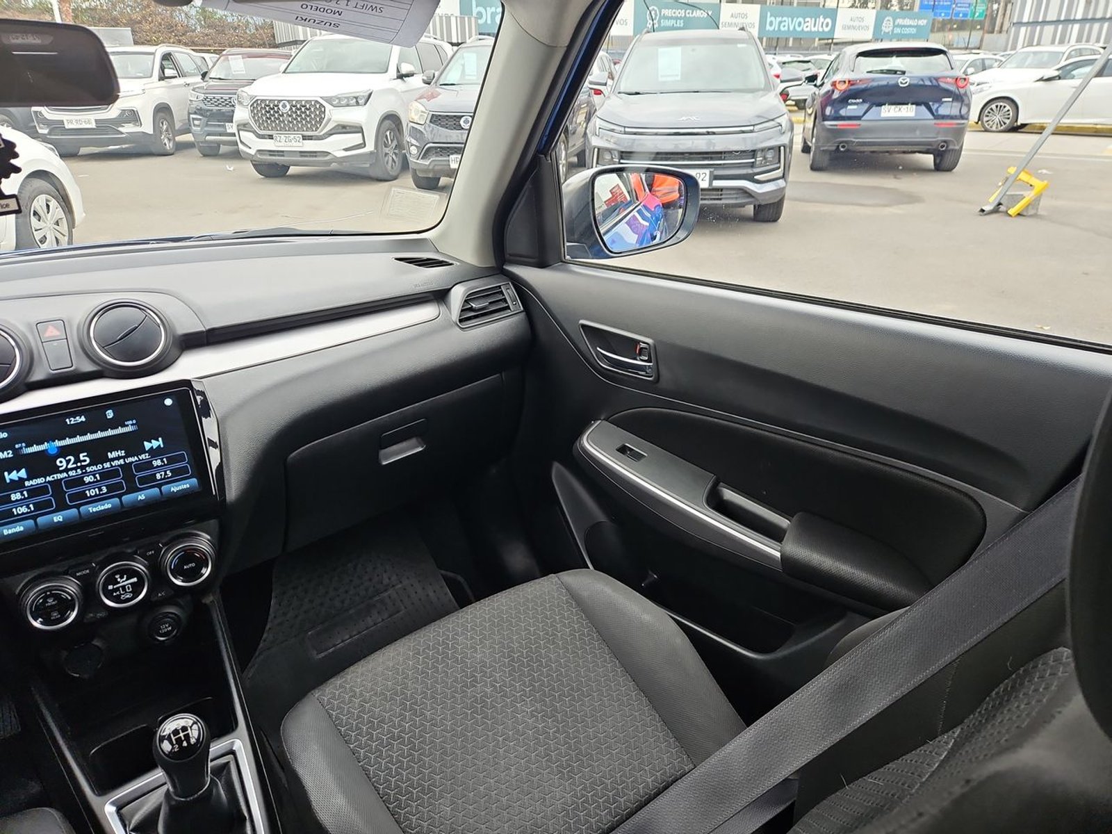 Suzuki SWIFT 2023 - Imagen 11 de 15
