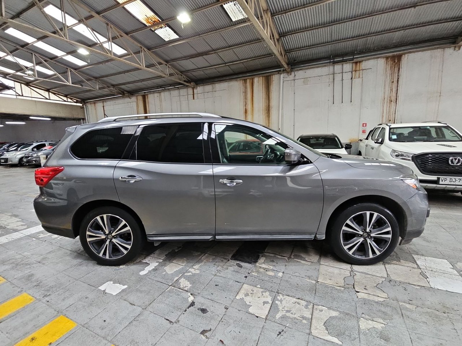 NISSAN PATHFINDER 2020 - Imagen 5 de 15