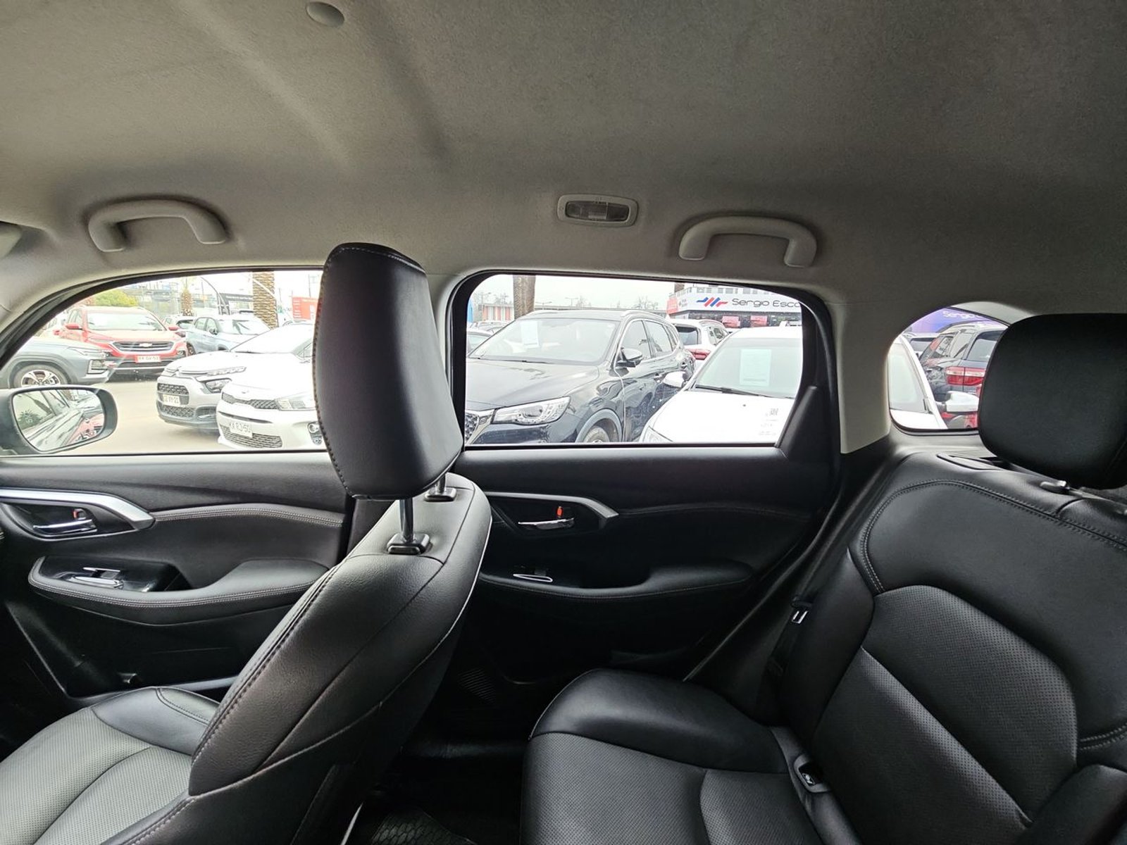 Suzuki GRAND VITARA 2023 - Imagen 12 de 15
