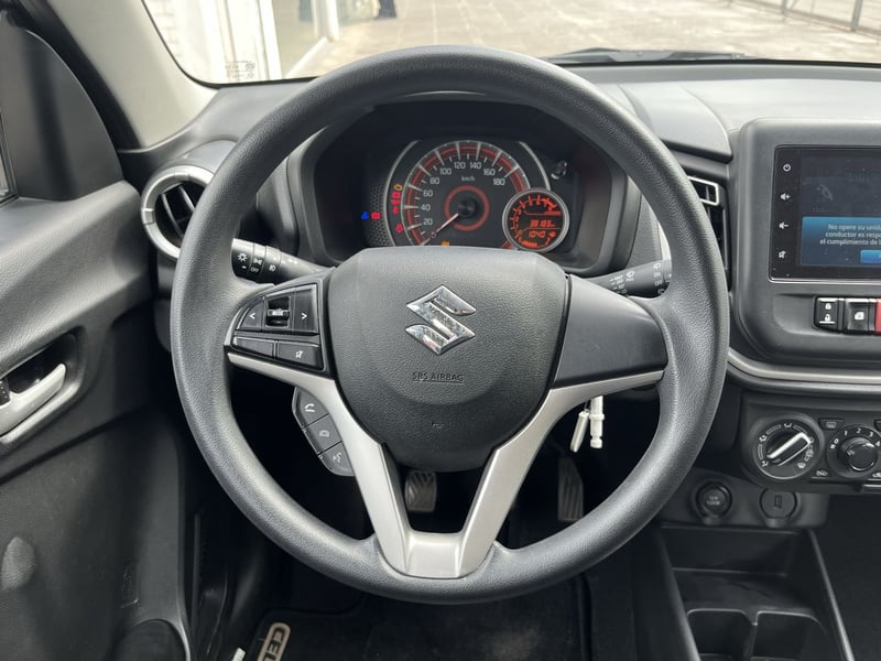 Suzuki CELERIO 2024 - Imagen 14 de 15