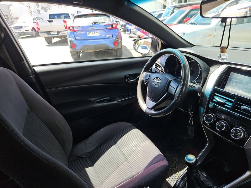 Toyota YARIS 2018 - Imagen 15 de 15