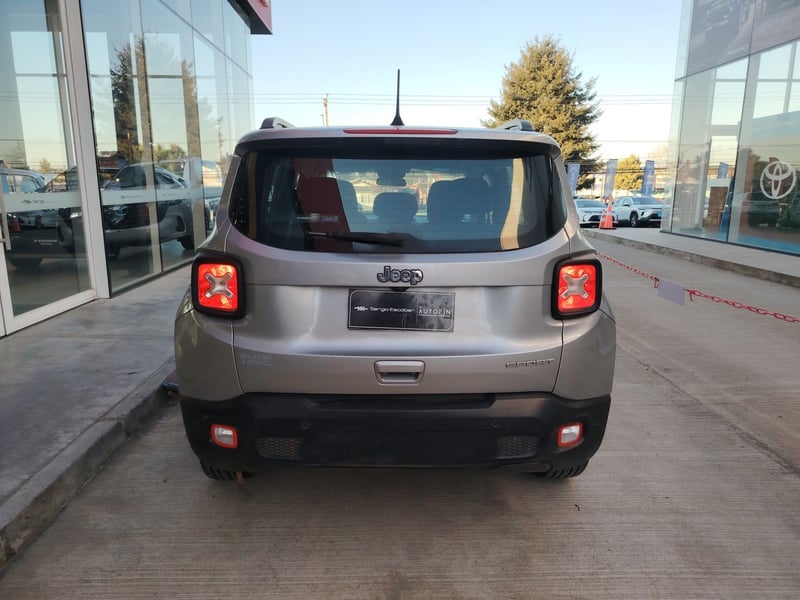 Jeep RENEGADE 2022 - Imagen 7 de 15