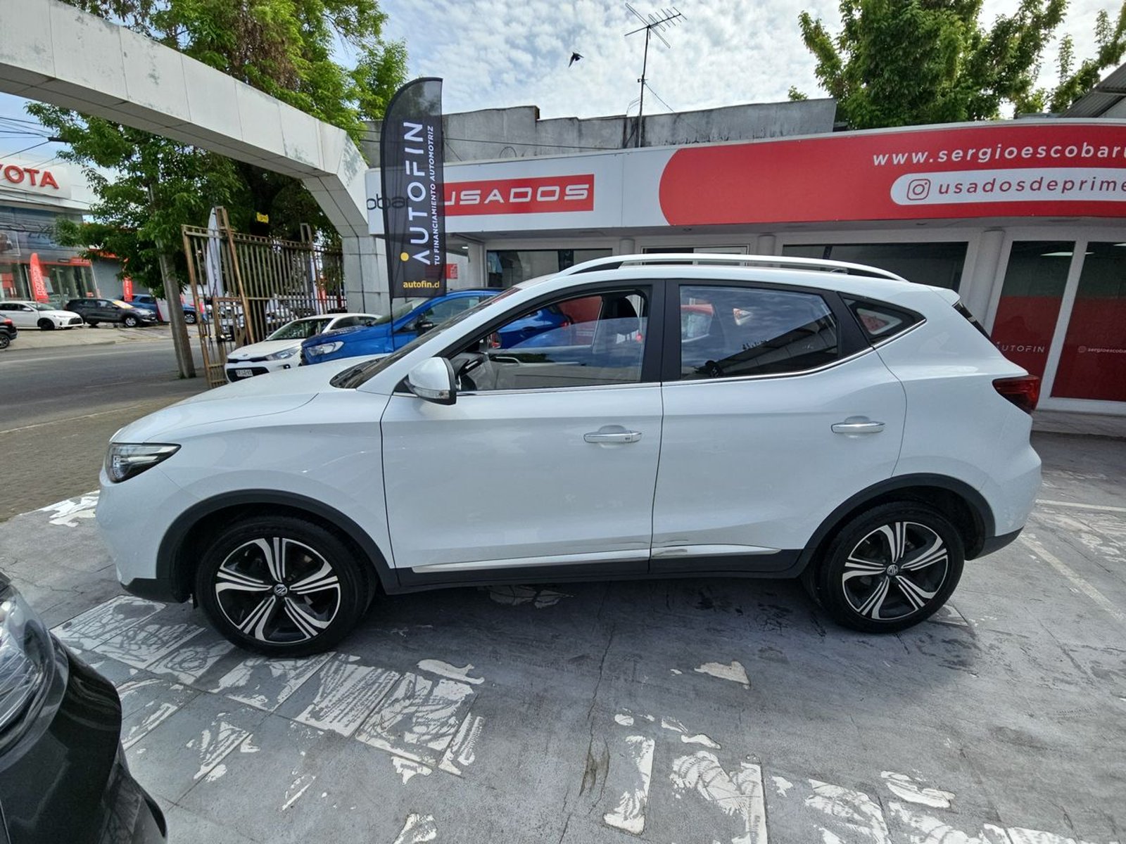 MG ZX 2023 - Imagen 9 de 15