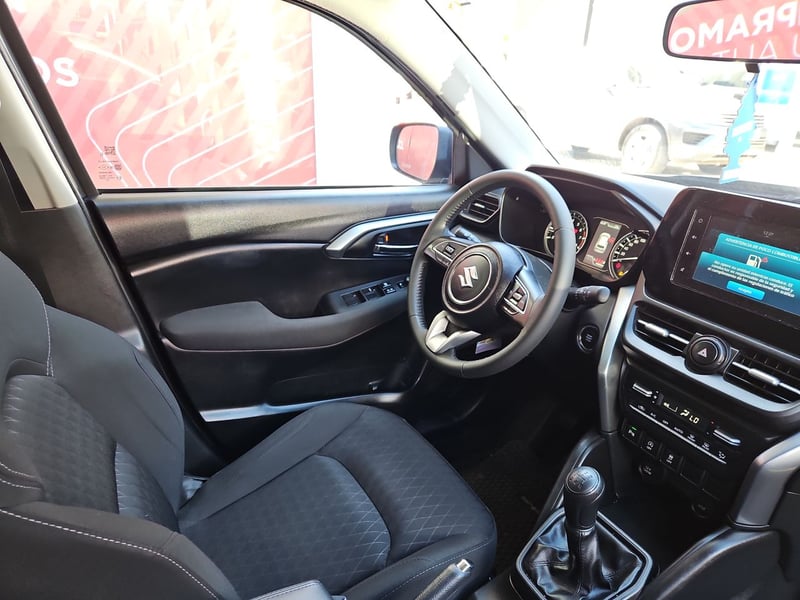 Suzuki GRAND VITARA 2024 - Imagen 15 de 15