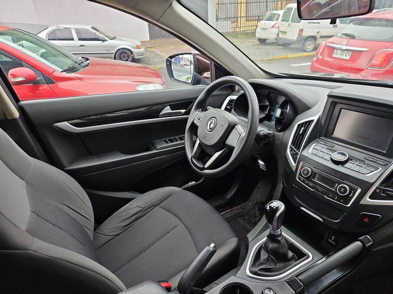 Dongfeng AX7 2019 - Imagen 15 de 15