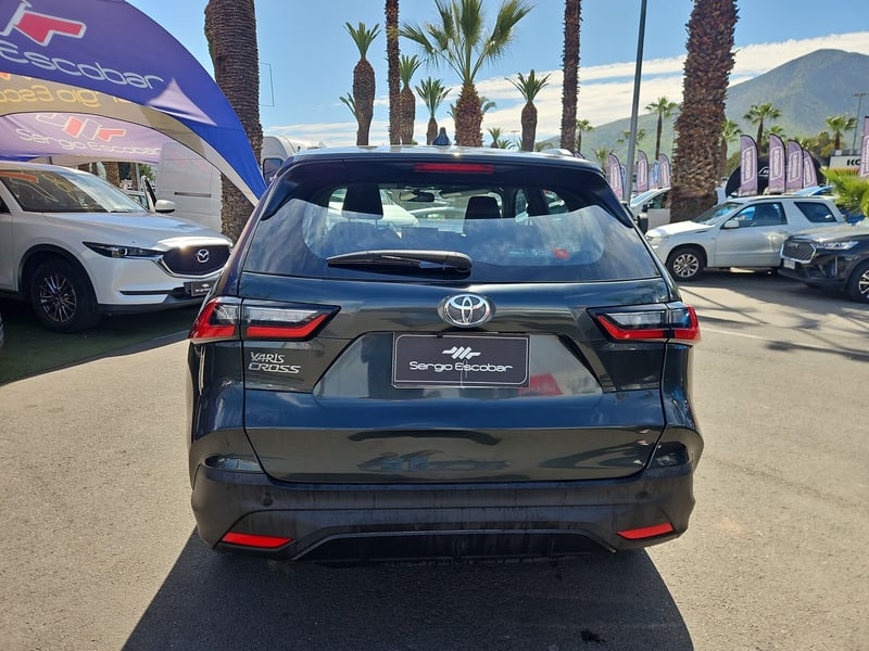 Toyota YARIS 2024 - Imagen 7 de 15