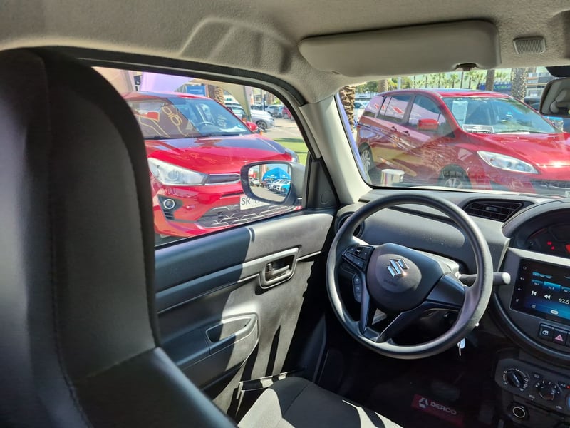 Suzuki S-PRESSO 2025 - Imagen 15 de 15