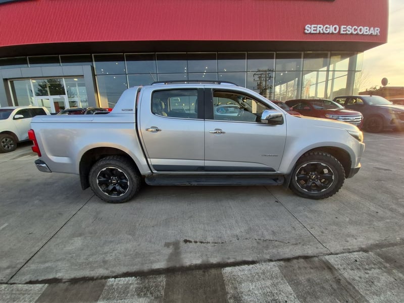 Chevrolet COLORADO 2022 - Imagen 9 de 15