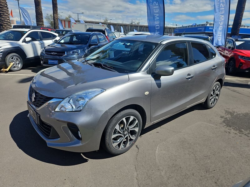 Suzuki BALENO 2022 - Imagen 4 de 15