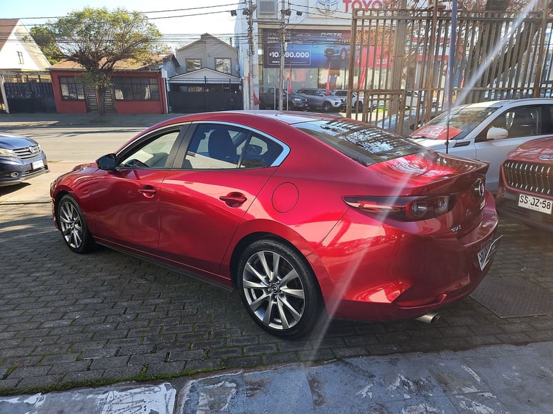 Mazda 3 2023 - Imagen 8 de 15